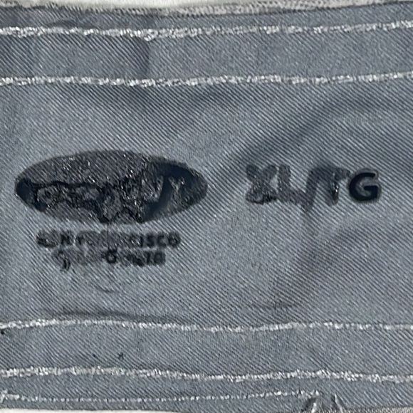 Old Navy mens multicolor striped polyester 8" inseam board shorts - size XL - Picture 4 of 9